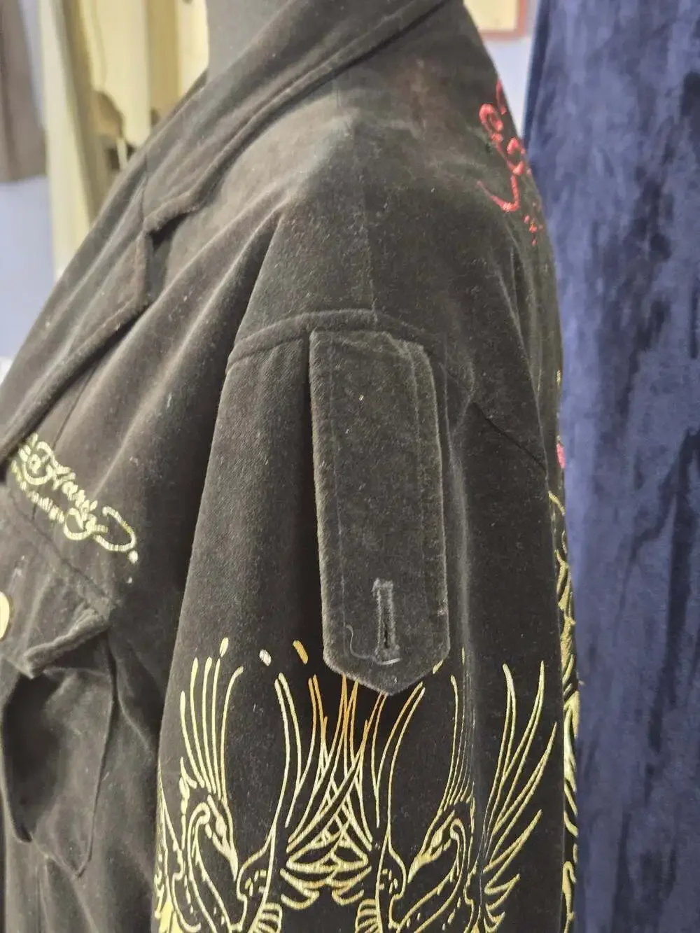 Ed Hardy By Christian Audigier Men's Embroidered Black Velvet Jacket